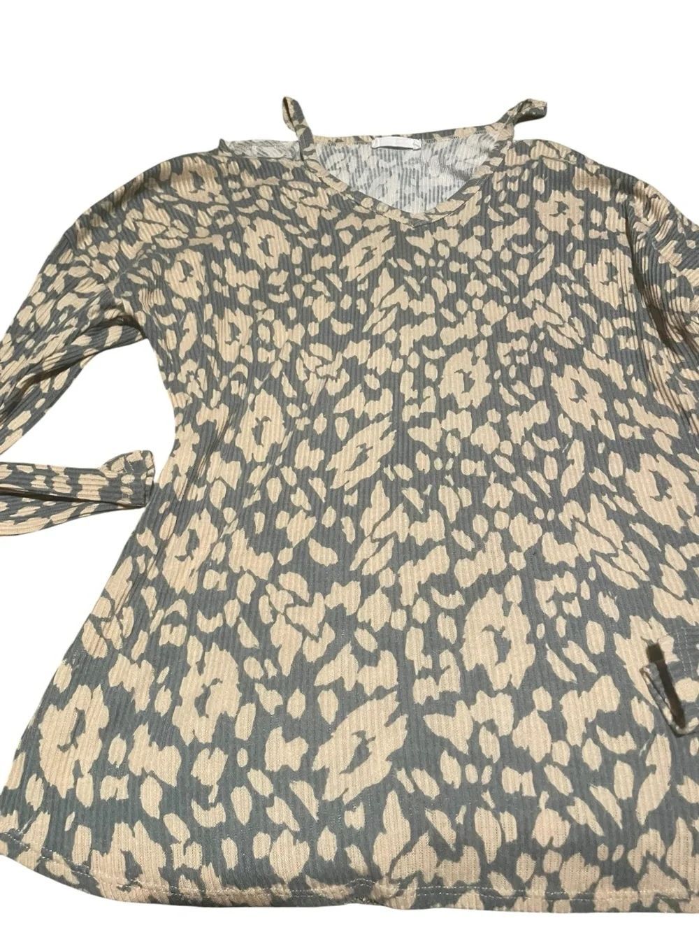 Kim Rogers Beige and Gray Animal Print Tunic